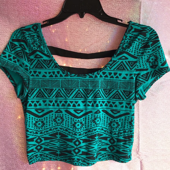 Charlotte Russe Turquoise, Patterned Crop Top 🦋 - Picture 3 of 5